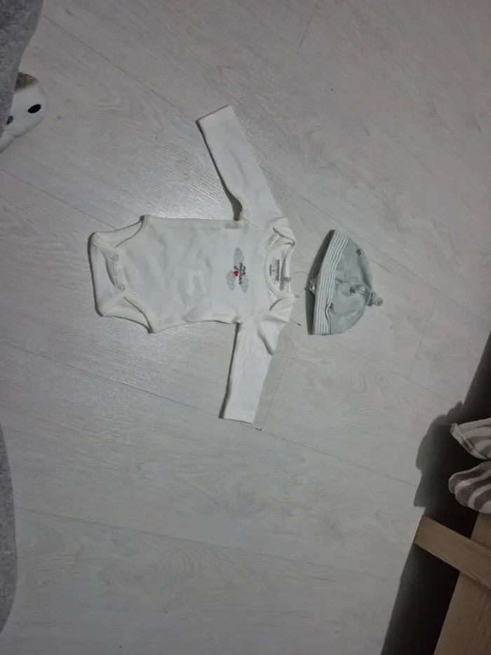 Ensemble 1M pyjama/ body / bonnet - photo numéro 7