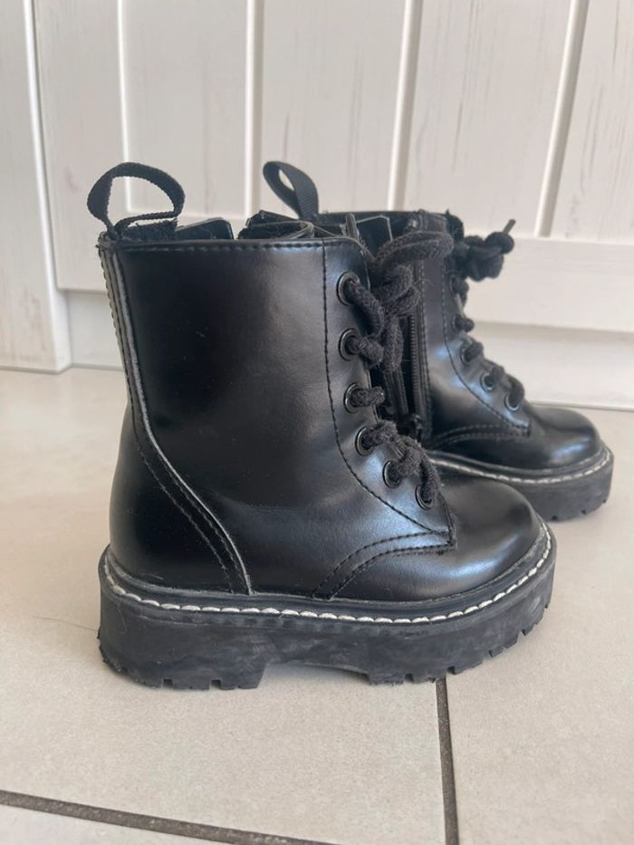 Bottines à lacer