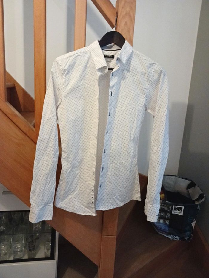 Chemise