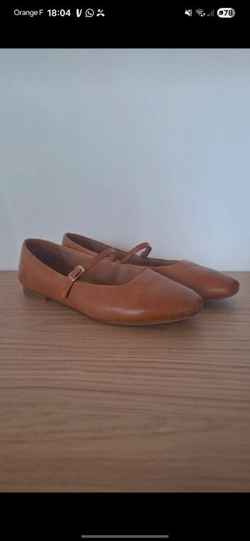 Mary jane camel tamaris