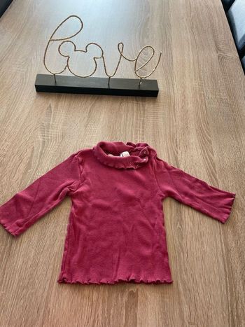 Très beau pull fin taille 12 mois kiabi