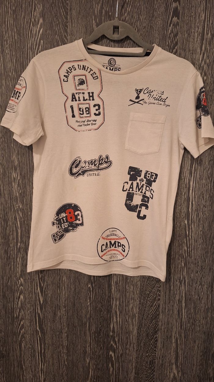Tee-shirt manches courtes blanc imprimé motifs base-ball