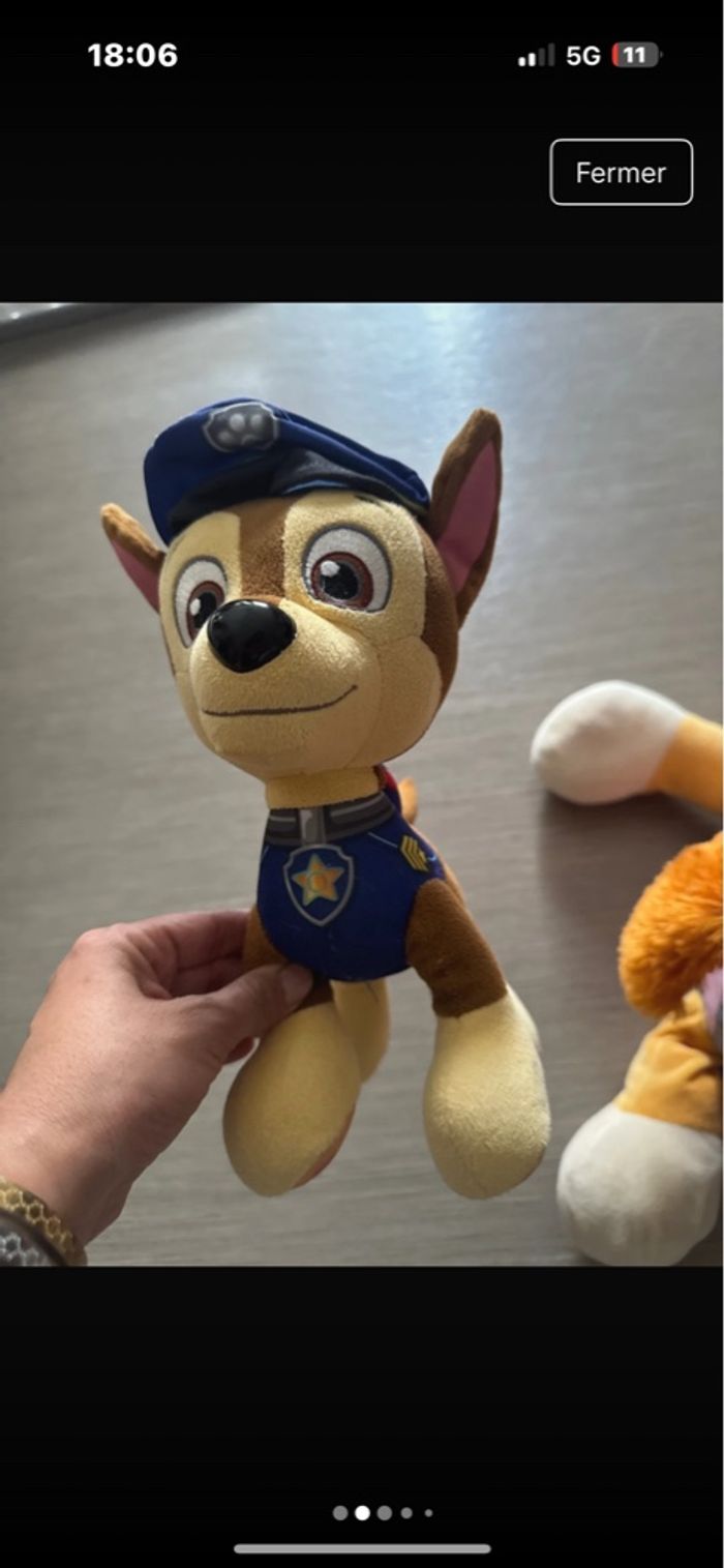 Lot peluche pat patrouille Stella et chaise - photo numéro 3