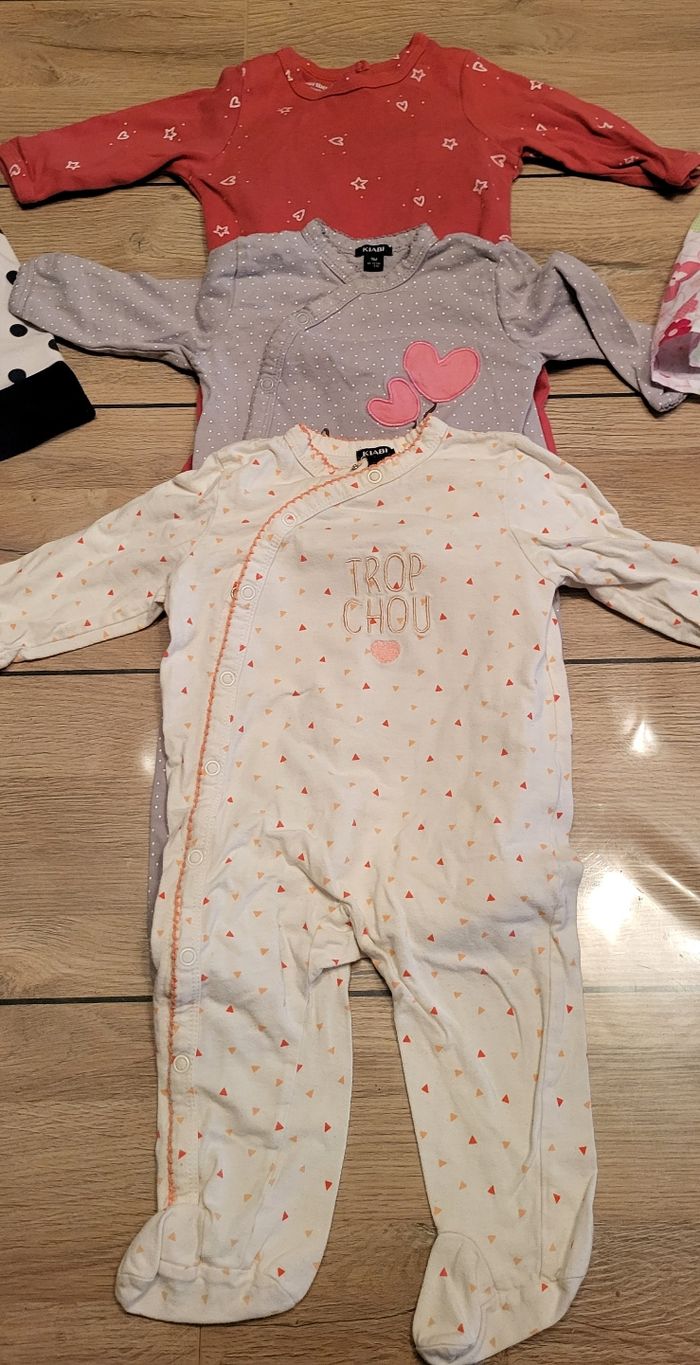 Lot 9 mois fille printemps été - photo numéro 2