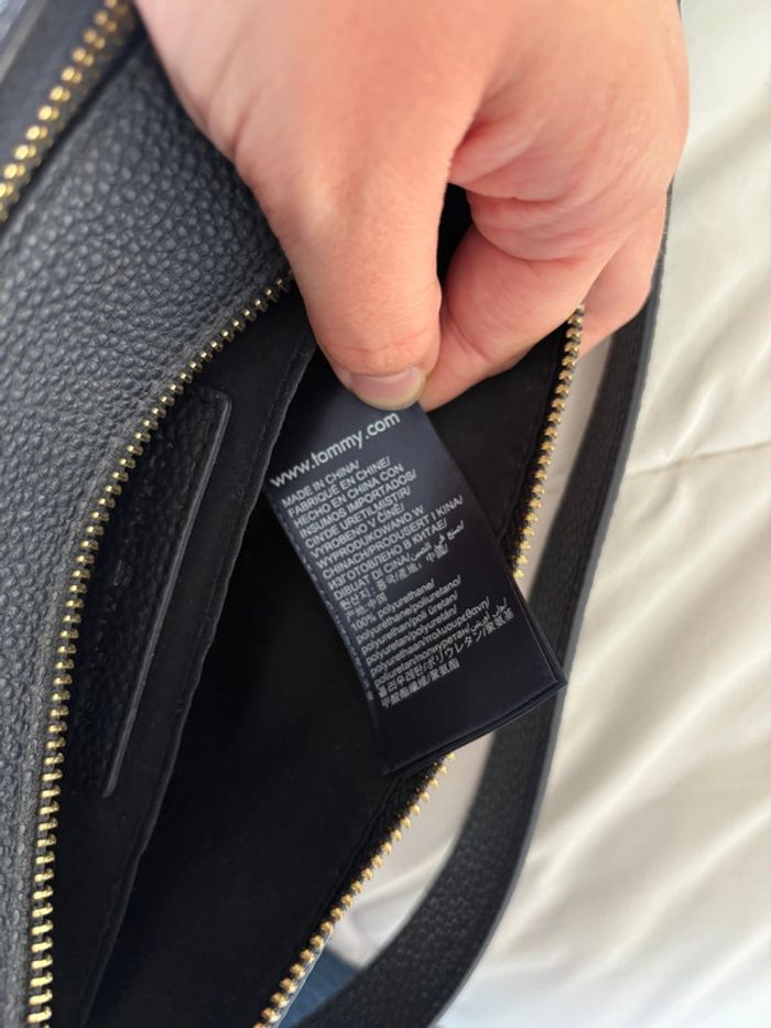 Sac à bandoulière deux poches Marine Tommy Hilfiger - photo numéro 12
