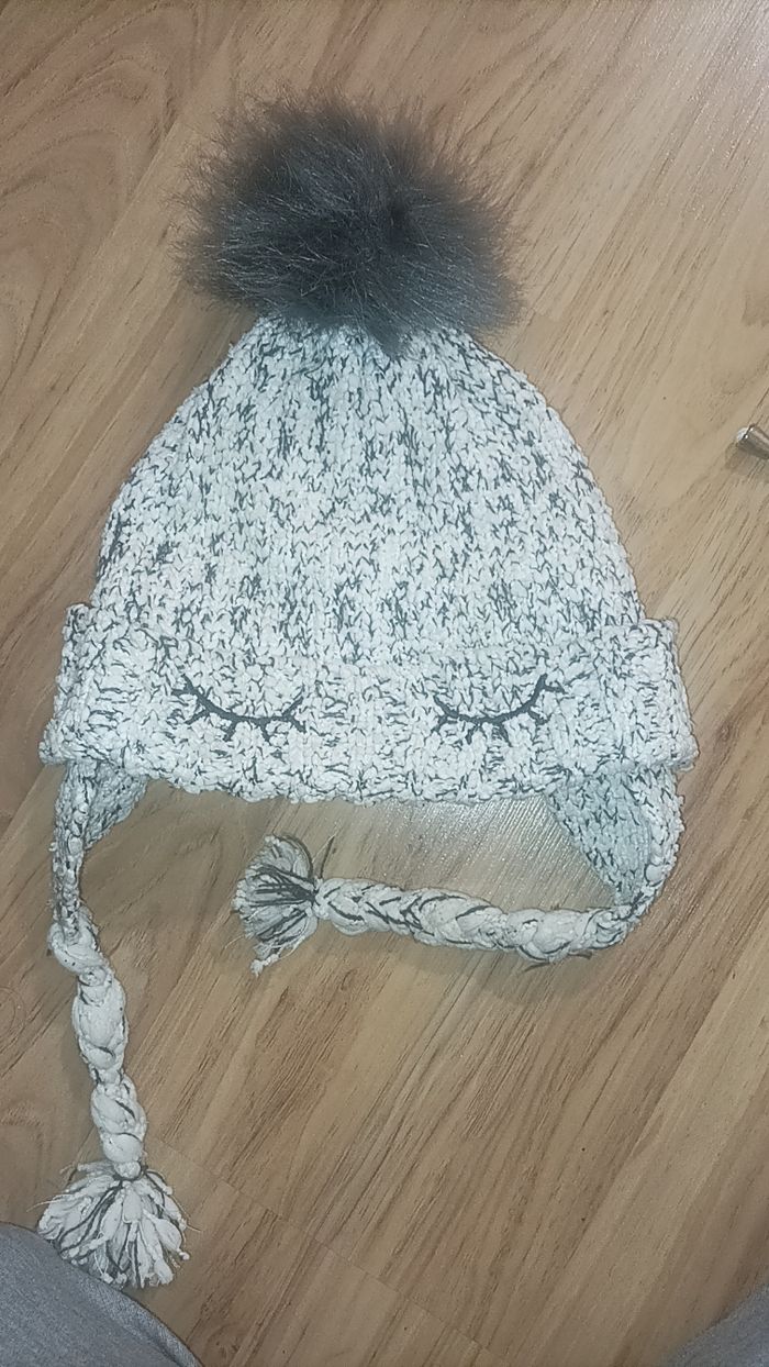 Bonnet - photo numéro 2