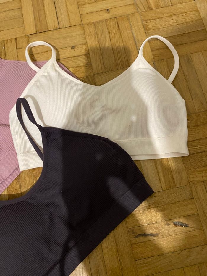Lot de brassières - photo numéro 2