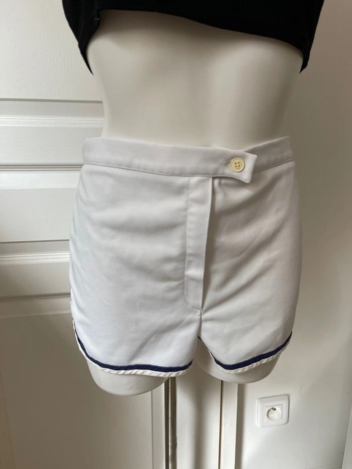 Short blanc - photo numéro 3