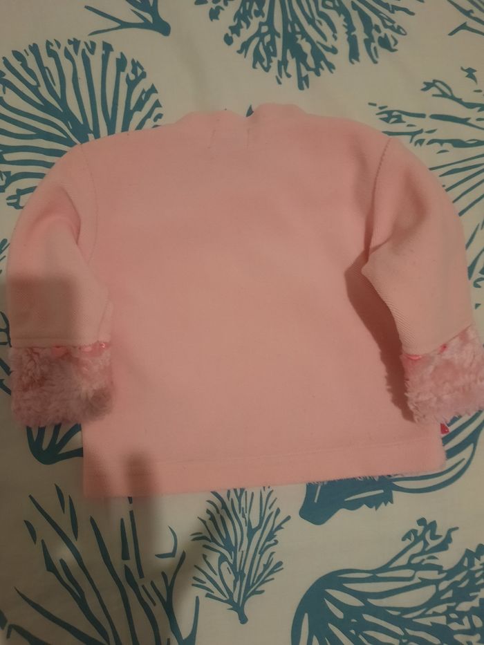 Vends pull bébé fille - photo numéro 2