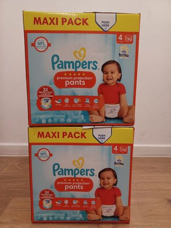 2 cartons couches culottes Pampers premium pants Taille 4- carton de 80 couches