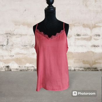 Jolie débardeur femme T 42 in extenso