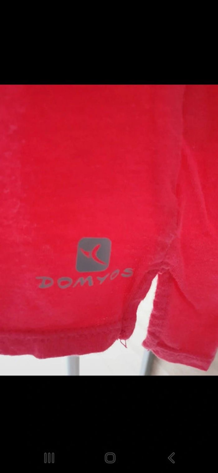 Tee-shirt de sport. - photo numéro 3