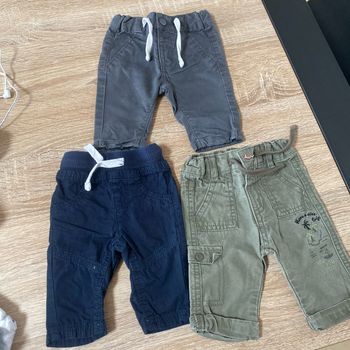 Lot de trois pantalon 1 mois
