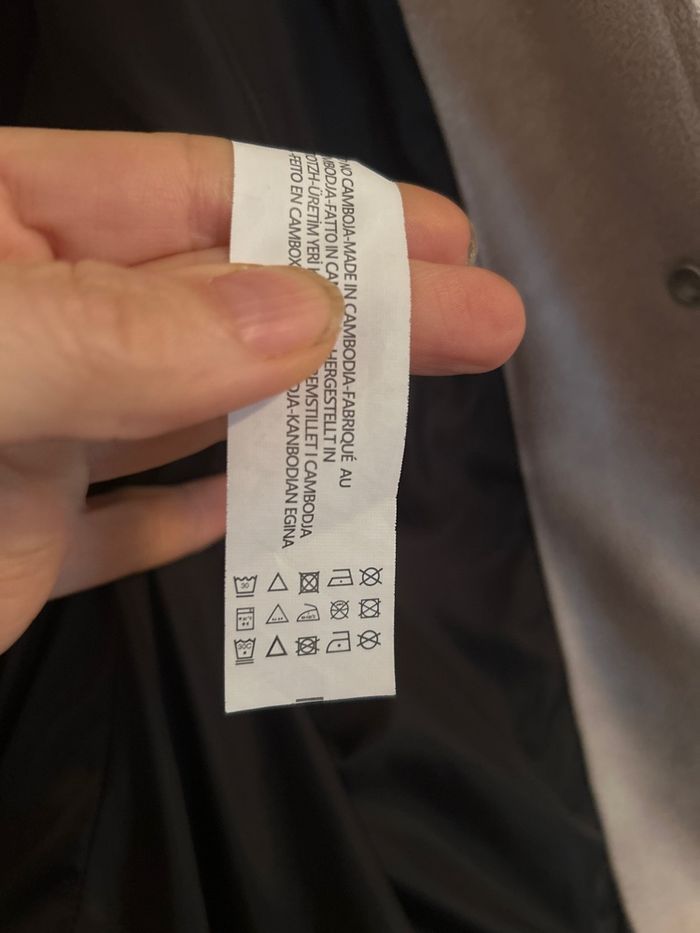Très belle veste en suédine beige de la marque Bershka - photo numéro 4