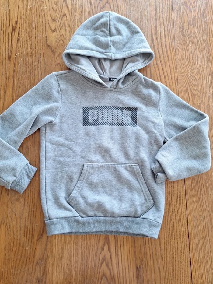 Pull à capuche
