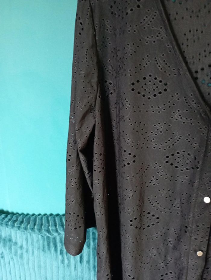 Tee shirt maille ajourée grande taille - photo numéro 3