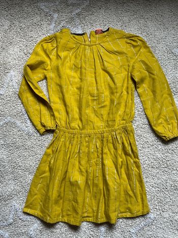 Robe 8 ans