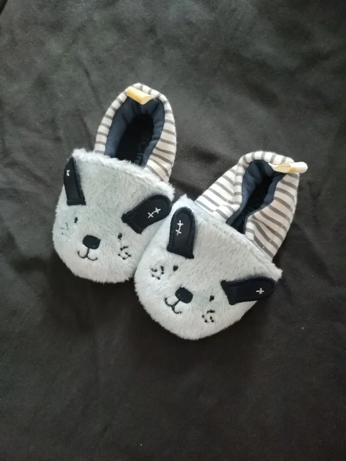 Chausson lapin taille 16/17