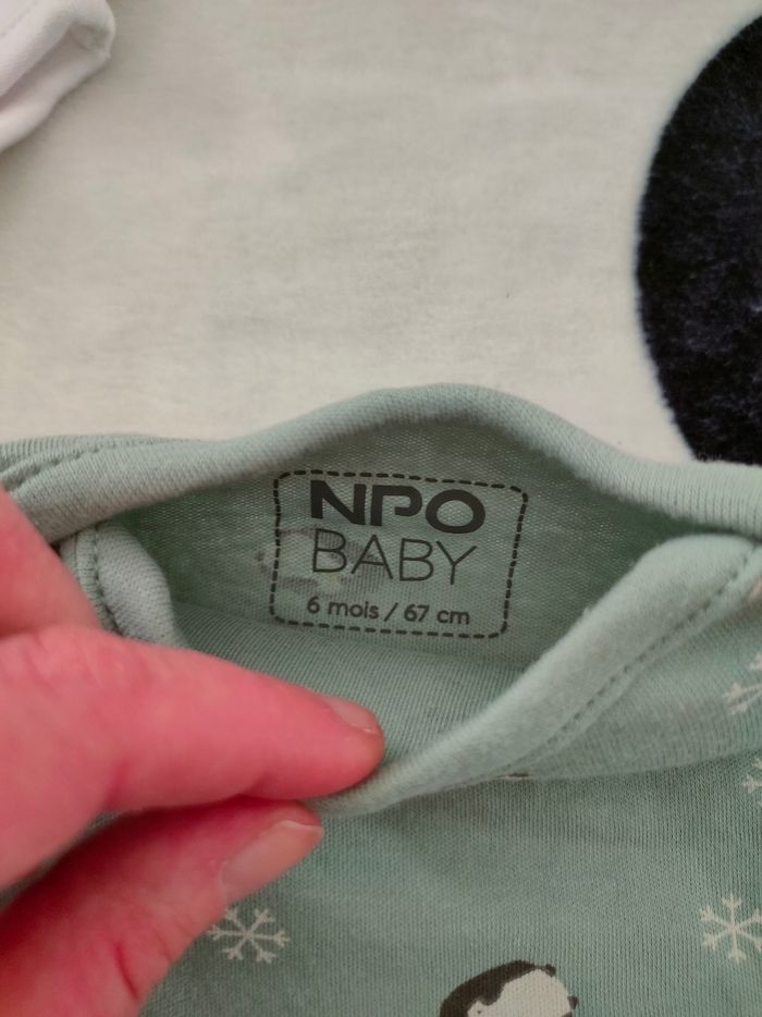 Lot de 2 bodies bébé garçon taille 6 mois neuf - photo numéro 4