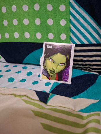 Carte Marvel devient un héros 097