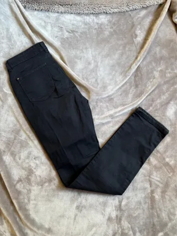 Pantalon noir taille 38