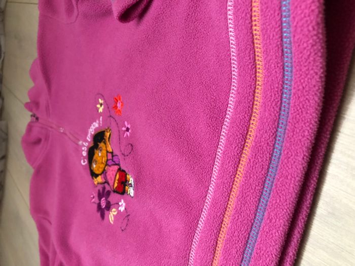 Sweat Dora 6 ans - photo numéro 2