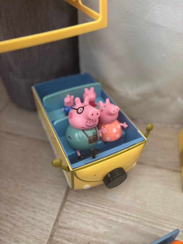 Maison et accessoires Peppa Pig - photo numéro 5