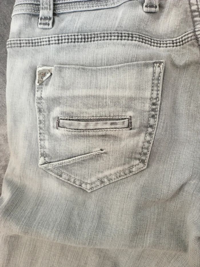 Pantacourt 7/8ème femme 40/42 très bon état LMV - photo numéro 12