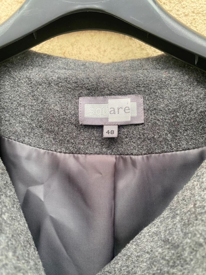Beau manteau très bon état 48 square - photo numéro 2