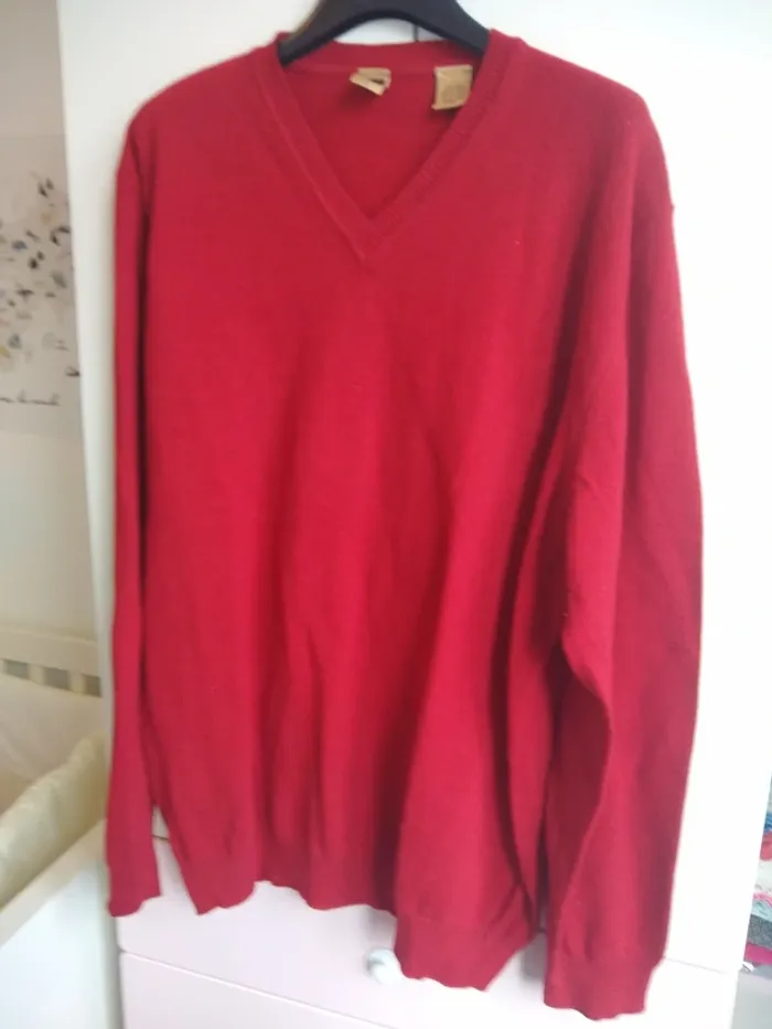 Pull homme en col V