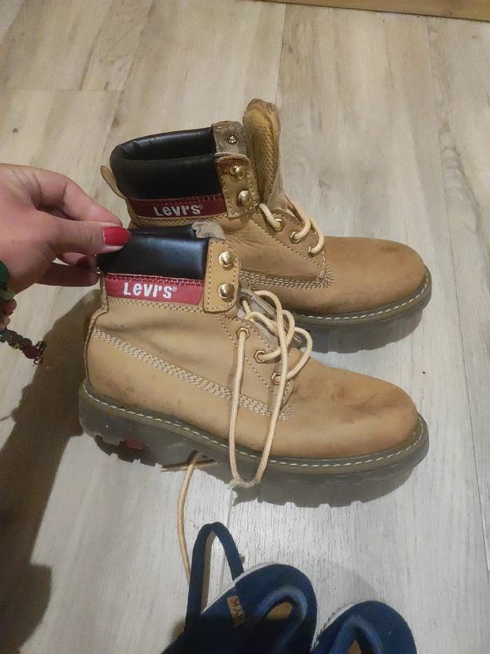 Lot de chaussures garçon taille 35 - photo numéro 7