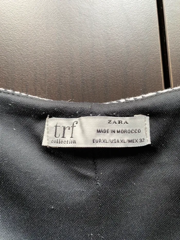 Robe Zara pour en très bon état - photo numéro 3