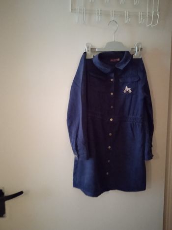 Vend    robe fille taille 8ans marque sergent major