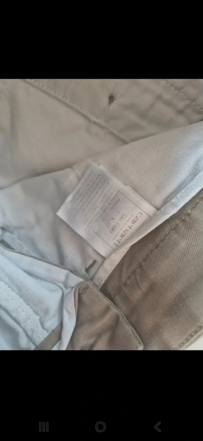 Chino beige carhartt beige taille xs Très bon étatChino beige carhartt beige taille xs Très bon état - photo numéro 2