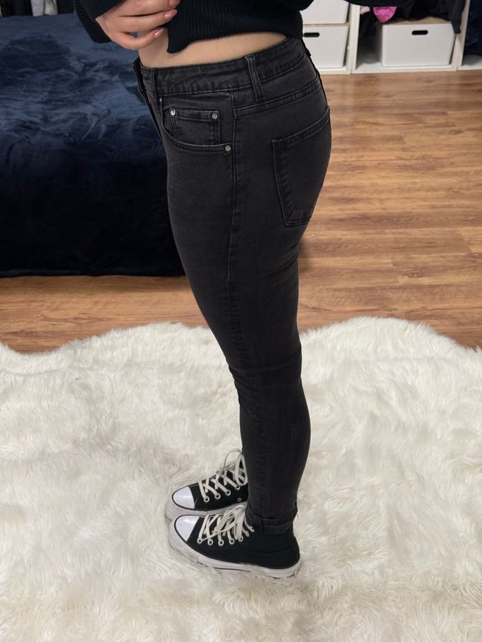 Jean noir Zara Woman – Taille 38 – Très bon état - photo numéro 4