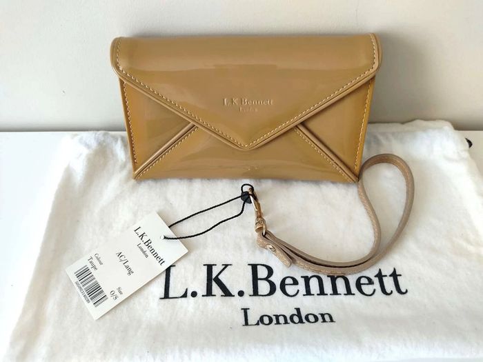 Portefeuille LK Bennett Compagnon en cuir verni taupe - NEUF - photo numéro 11