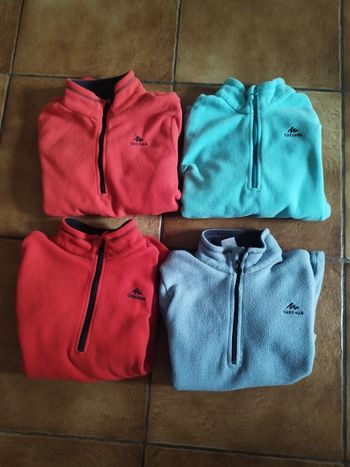 Lot de 4 polaire enfant Quechua 8 à 9 ans