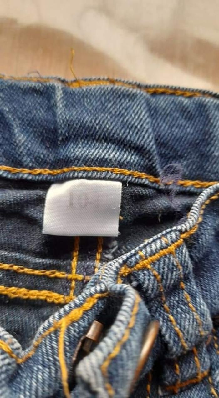 Lot de 2 jeans fille 104 - photo numéro 4