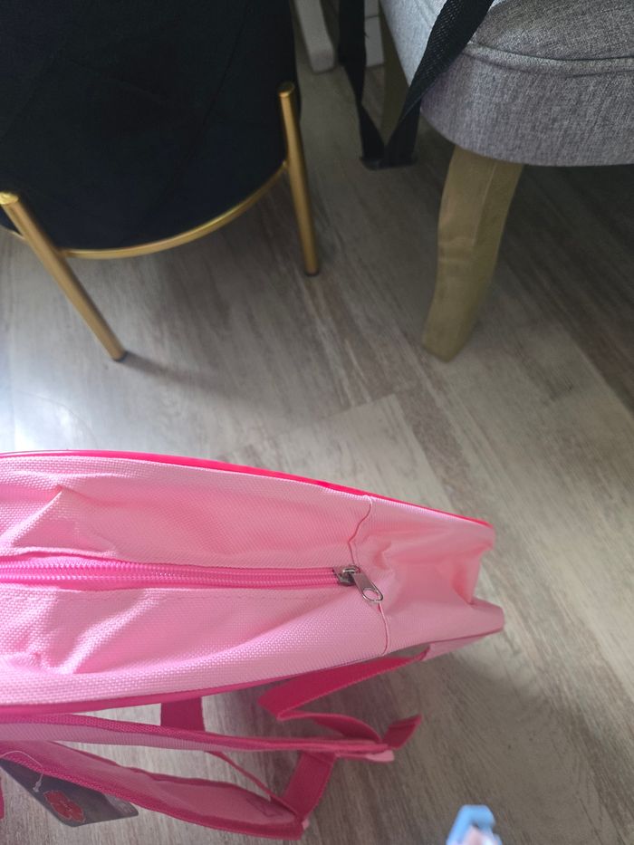 Sac à dos stitch neuf - photo numéro 4