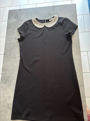 Robe noire 40 Cache Cache