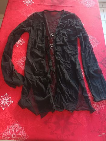 Jolie veste noire transparente