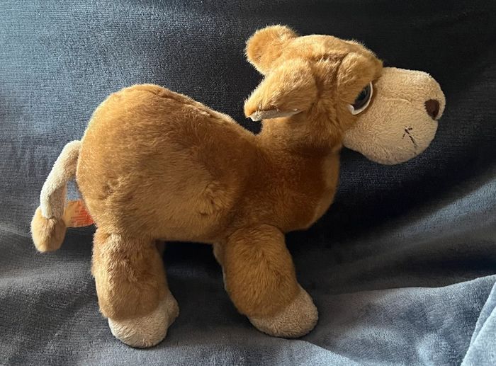 Grande peluche chameau/dromadaire comme neuf venant de Tunisie