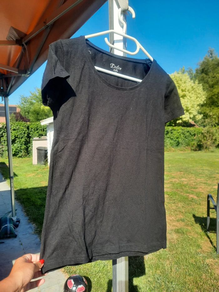 T-shirt noir basique - photo numéro 2