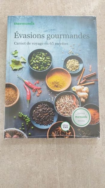 Livre thermomix Evasions gourmandes neuf
