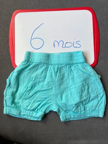 Short turquoise 6 mois