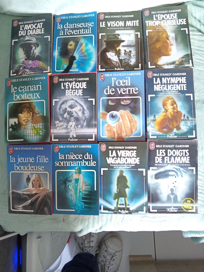 Lot Erle Stanley Gardner