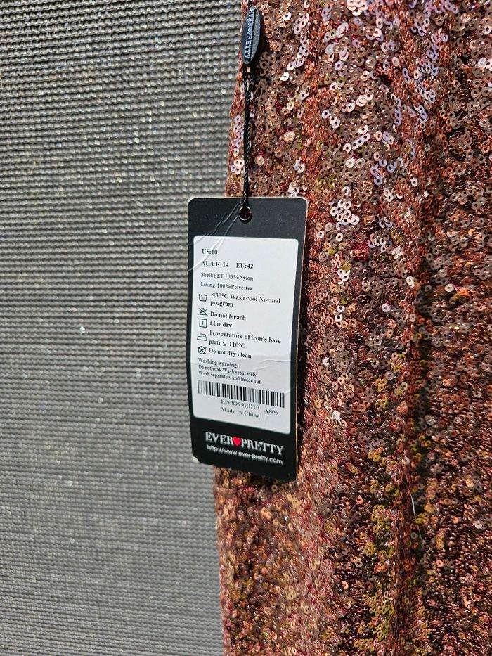 Magnifique robe sirene a sequins taille 42 neuve avec etiquette - photo numéro 7