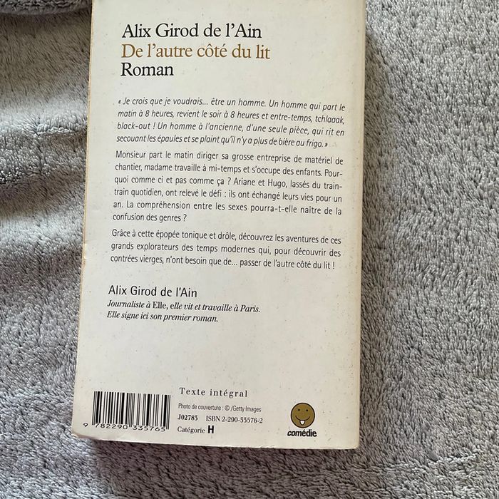 #de l’autre côté du lit Alice Giroud de l’Ain. G) - photo numéro 3