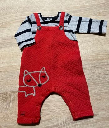 Magnifique ensemble catimini 