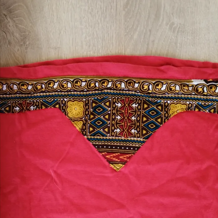 Roger a Roger T-Shirt Africa Ethnic Rouge Homme Exclusif Traditionnel Collection Safari (Taille XL) - photo numéro 3